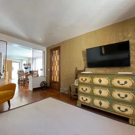 Duplex * Llivia